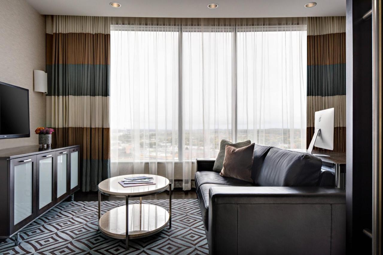 Jw Marriott Grand Rapids Hotel Exterior photo